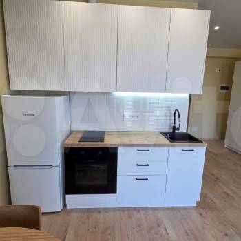 Продается 1-комнатная квартира, 30,4 м²