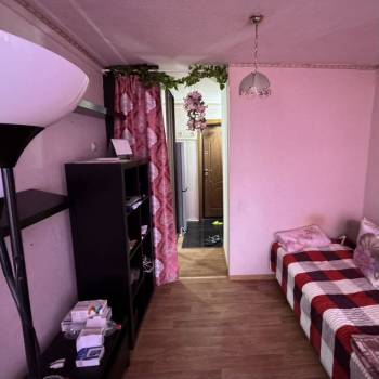 Продается 1-комнатная квартира, 18 м²