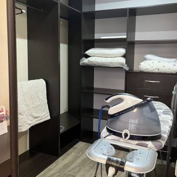 Продается 1-комнатная квартира, 37 м²