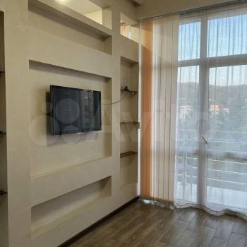 Продается 1-комнатная квартира, 37 м²