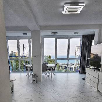 Сдается 2-х комнатная квартира, 100 м²