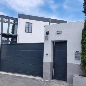 Сдается 2-х комнатная квартира, 100 м²