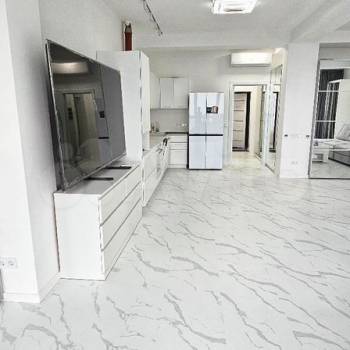 Сдается 2-х комнатная квартира, 100 м²