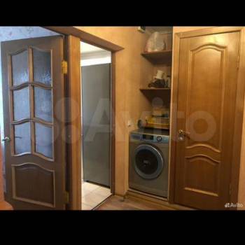 Продается 1-комнатная квартира, 48 м²