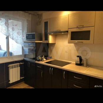 Продается 1-комнатная квартира, 48 м²