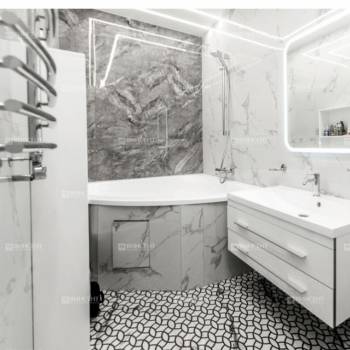 Сдается Многокомнатная квартира, 130 м²