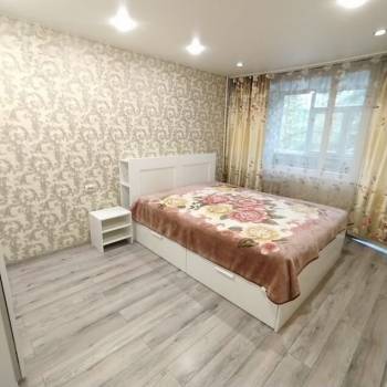 Продается 1-комнатная квартира, 30 м²