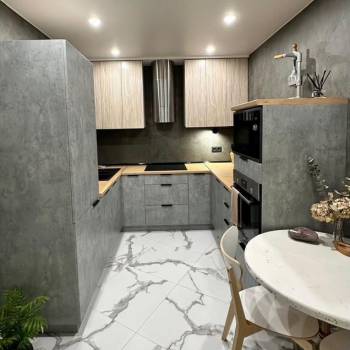 Продается 1-комнатная квартира, 40 м²