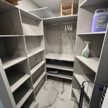 Продается 1-комнатная квартира, 40 м²