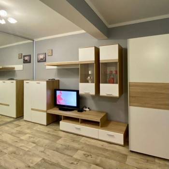 Продается 1-комнатная квартира, 40,7 м²