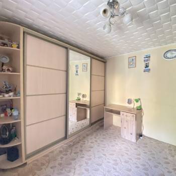 Продается Многокомнатная квартира, 121 м²