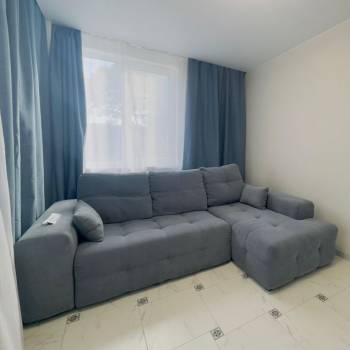 Продается 2-х комнатная квартира, 42 м²