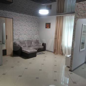 Продается 1-комнатная квартира, 36 м²