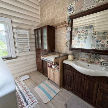 Продается Дом, 330 м²