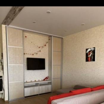 Сдается 1-комнатная квартира, 42 м²