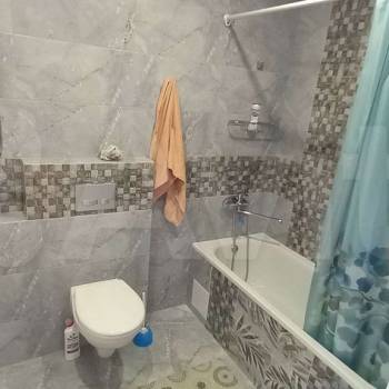 Сдается 2-х комнатная квартира, 70 м²