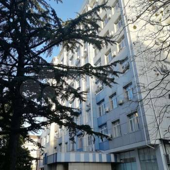 Продается Многокомнатная квартира, 75 м²