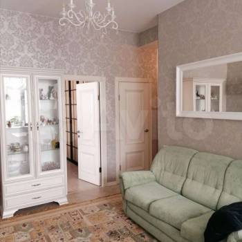 Продается Многокомнатная квартира, 75 м²