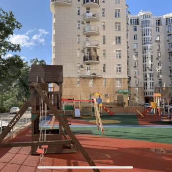 Продается 3-х комнатная квартира, 90 м²