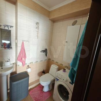 Продается 2-х комнатная квартира, 464 м²