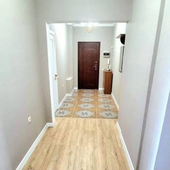 Продается 2-х комнатная квартира, 72 м²