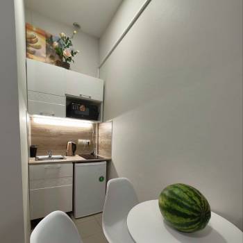 Продается 1-комнатная квартира, 18,7 м²