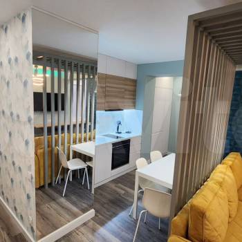 Продается 1-комнатная квартира, 42,5 м²