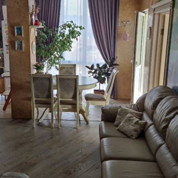 Продается 2-х комнатная квартира, 61,8 м²