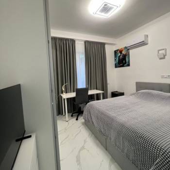 Сдается Многокомнатная квартира, 150 м²