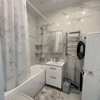 Сдается Многокомнатная квартира, 150 м²