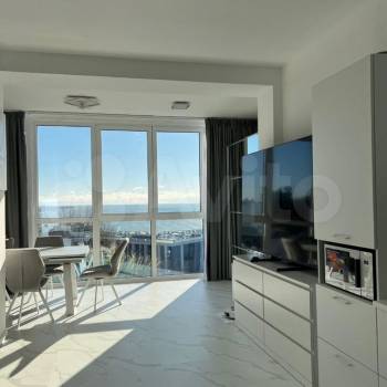 Сдается Многокомнатная квартира, 150 м²