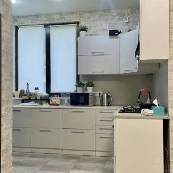 Продается 1-комнатная квартира, 33 м²