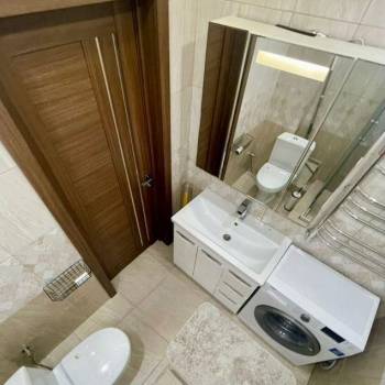 Продается 1-комнатная квартира, 33 м²