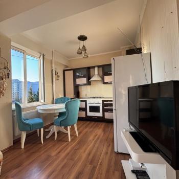 Сдается 1-комнатная квартира, 38 м²