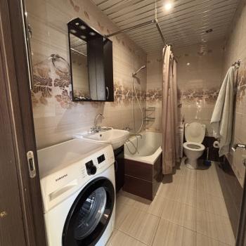 Сдается 1-комнатная квартира, 38 м²