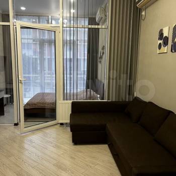 Продается 1-комнатная квартира, 37 м²