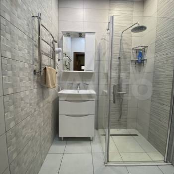 Продается 1-комнатная квартира, 37 м²