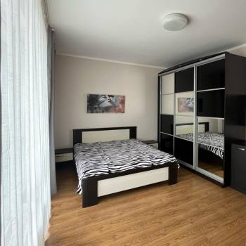 Продается 3-х комнатная квартира, 93 м²