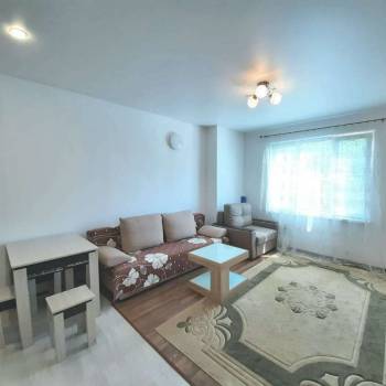 Продается 1-комнатная квартира, 32 м²