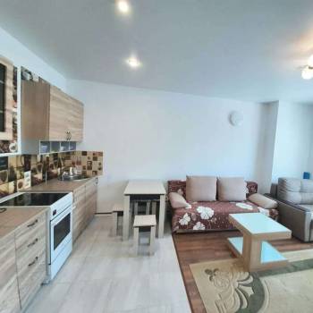 Продается 1-комнатная квартира, 32 м²