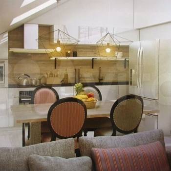 Продается Многокомнатная квартира, 101 м²