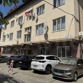 Продается Многокомнатная квартира, 101 м²