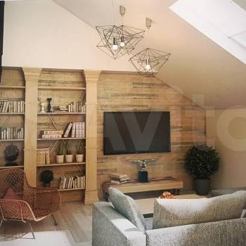 Продается Многокомнатная квартира, 101 м²