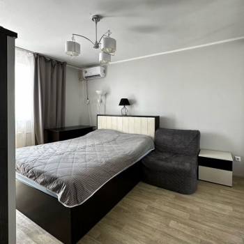 Продается 1-комнатная квартира, 33 м²