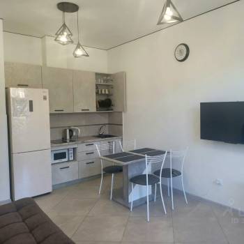 Продается 1-комнатная квартира, 40,5 м²