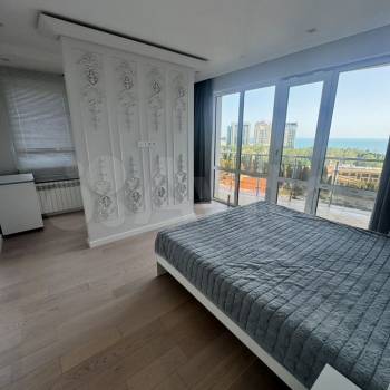 Сдается Многокомнатная квартира, 130 м²