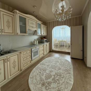 Продается 1-комнатная квартира, 52,5 м²