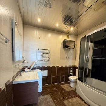 Продается 1-комнатная квартира, 52,5 м²