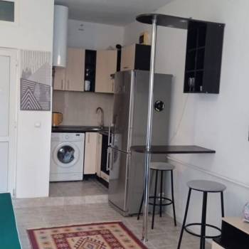 Продается 1-комнатная квартира, 16,8 м²