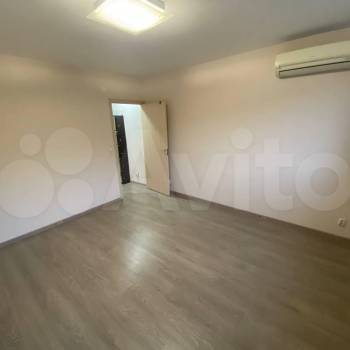 Продается 1-комнатная квартира, 33 м²